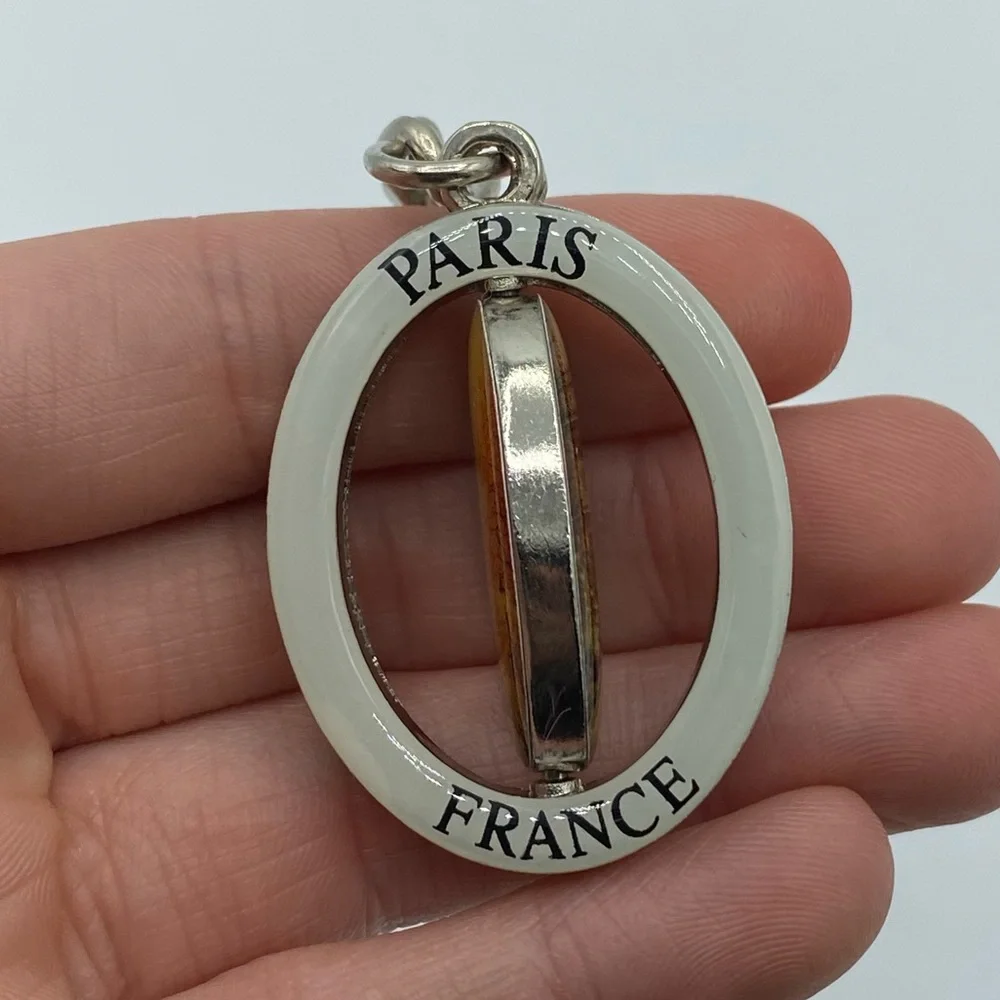 Paris France Silver Spinning Keychain - Picture 4 of 6